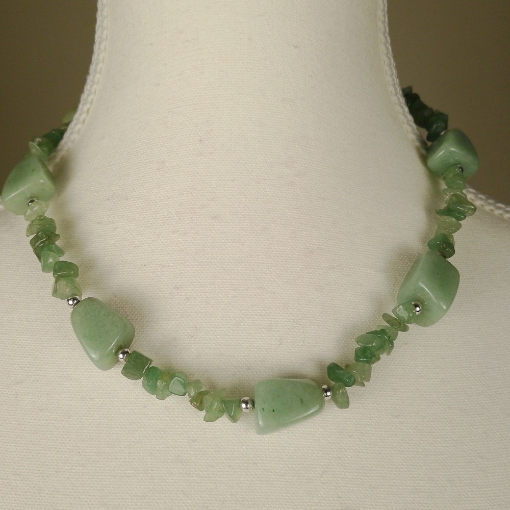 Green Aventurine Quartz‎ Chip Bead Necklace Silver Tone Boho 20" Adjustable